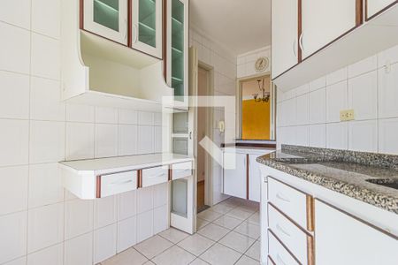 Apartamento à venda com 60m², 2 quartos e 1 vaga Apartamento à venda com 60m², 2 quartos e 1 vagaCozinha