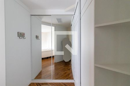 Apartamento para alugar com 193m², 3 quartos e 3 vagasSuíte 2