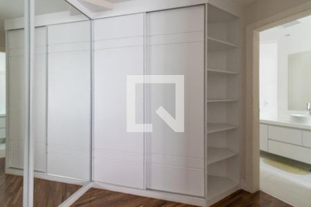 Apartamento para alugar com 193m², 3 quartos e 3 vagasSuíte 2