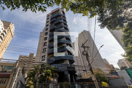 Apartamento para alugar com 193m², 3 quartos e 3 vagasFachada