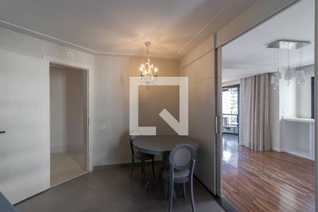 Apartamento para alugar com 193m², 3 quartos e 3 vagasCopa