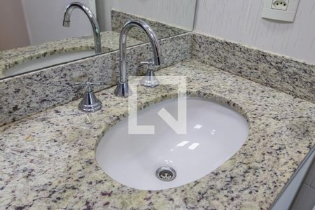 Apartamento para alugar com 76m², 3 quartos e 3 vagas Apartamento para alugar com 76m², 3 quartos e 3 vagasDetalhe do Banheiro da Suíte