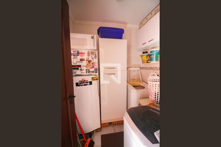 Casa à venda com 240m², 3 quartos e 3 vagasarea de serviço