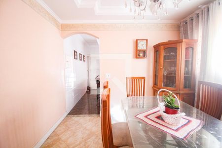 Casa à venda com 240m², 3 quartos e 3 vagassala de jantar