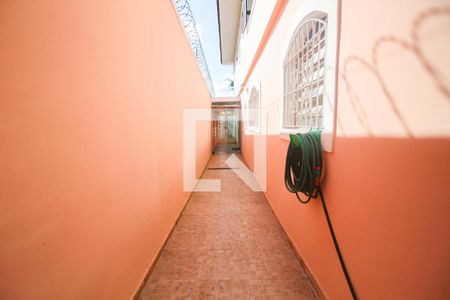 Casa à venda com 240m², 3 quartos e 3 vagascorredor