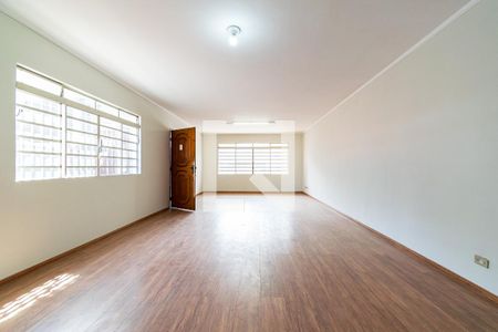 Sala de casa à venda com 3 quartos, 303m² em Vila do Encontro, São Paulo