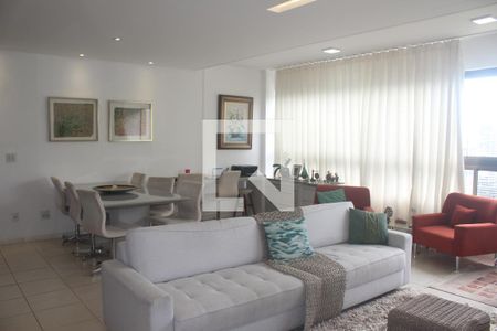 Apartamento à venda com 111m², 3 quartos e 3 vagasSala
