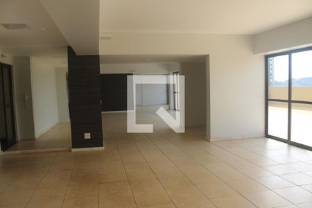 Apartamento à venda com 111m², 3 quartos e 3 vagasÁrea comum - Salão de festas