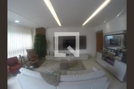 Apartamento à venda com 111m², 3 quartos e 3 vagasSala de TV
