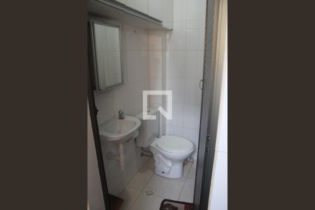 Apartamento à venda com 111m², 3 quartos e 3 vagasBanheiro - armário empregada