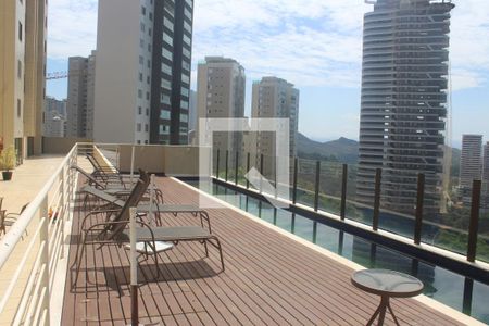 Apartamento à venda com 111m², 3 quartos e 3 vagasÁrea comum - Piscina