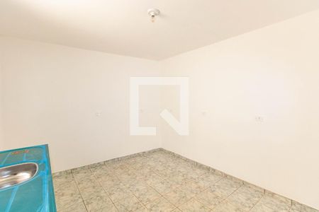 Casa à venda com 85m², 2 quartos e 2 vagasCozinha