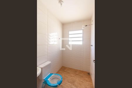 Casa à venda com 85m², 2 quartos e 2 vagasBanheiro