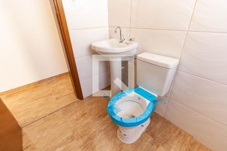 Casa à venda com 85m², 2 quartos e 2 vagasBanheiro