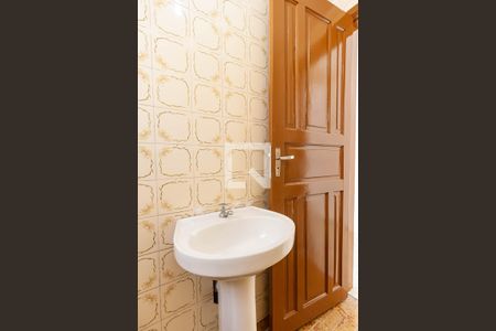 Casa à venda com 85m², 2 quartos e 2 vagasBanheiro 2