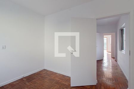 Quarto 1 de casa para alugar com 3 quartos, 150m² em Burgo Paulista, São Paulo