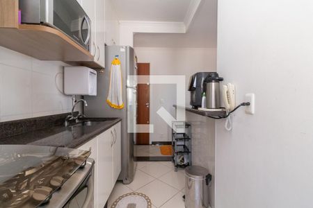 Cozinha de apartamento à venda com 2 quartos, 48m² em Jardim Cotinha, São Paulo