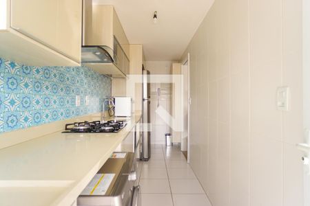 Apartamento para alugar com 90m², 3 quartos e 2 vagas Apartamento para alugar com 90m², 3 quartos e 2 vagasCozinha e Área de Serviço