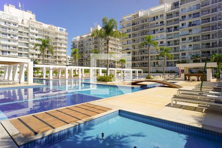 Apartamento para alugar com 90m², 3 quartos e 2 vagas Apartamento para alugar com 90m², 3 quartos e 2 vagasÁrea comum - Piscina