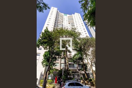 Apartamento para alugar com 55m², 2 quartos e 1 vagaFachada