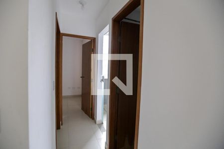 Corredor de apartamento para alugar com 1 quarto, 32m² em Penha de França, São Paulo