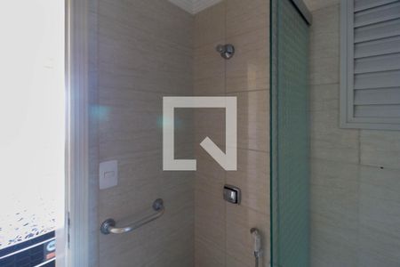 Banheiro do quarto 1 de apartamento para alugar com 2 quartos, 80m² em Vila Monumento, São Paulo