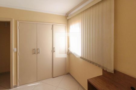 Apartamento para alugar com 80m², 2 quartos e 1 vaga Apartamento para alugar com 80m², 2 quartos e 1 vagaQuarto 2