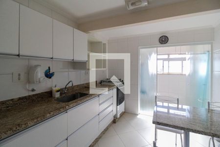 Apartamento para alugar com 80m², 2 quartos e 1 vaga Apartamento para alugar com 80m², 2 quartos e 1 vagaCozinha