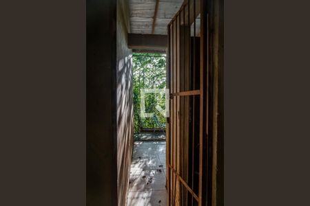 Casa à venda com 225m², 3 quartos e 8 vagasCanil