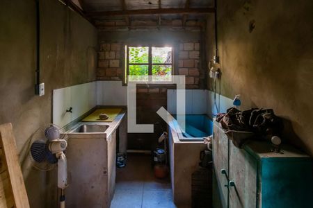 Casa à venda com 225m², 3 quartos e 8 vagasCanil