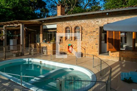 Casa à venda com 225m², 3 quartos e 8 vagasÁrea externa