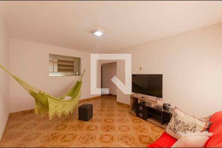 Casa à venda com 500m², 6 quartos e 8 vagas Casa à venda com 500m², 6 quartos e 8 vagasQuarto Reversível