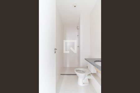 Banheiro de apartamento para alugar com 1 quarto, 33m² em Jardim Marajoara, São Paulo