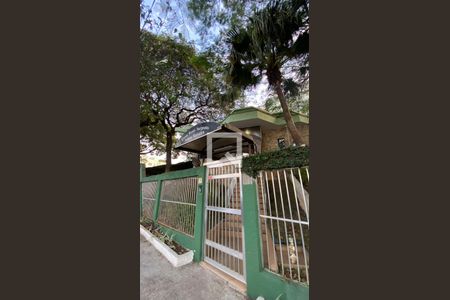 Apartamento para alugar com 58m², 2 quartos e 1 vaga Apartamento para alugar com 58m², 2 quartos e 1 vagaFachada