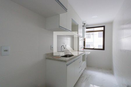 Apartamento à venda com 65m², 2 quartos e 1 vagaCozinha e Área de Serviço