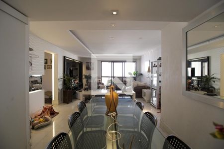 Sala de apartamento à venda com 2 quartos, 123m² em Vila Regente Feijó, São Paulo