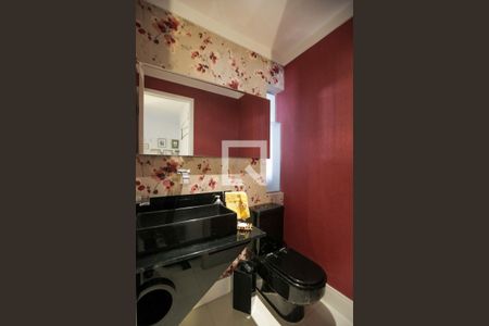 Apartamento à venda com 123m², 2 quartos e 3 vagas Apartamento à venda com 123m², 2 quartos e 3 vagasLavabo