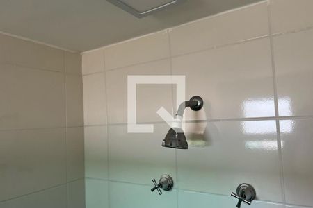 Apartamento para alugar com 62m², 2 quartos e 1 vaga Apartamento para alugar com 62m², 2 quartos e 1 vagaChuveiro