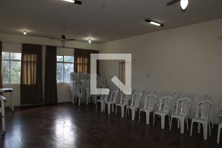 Apartamento à venda com 75m², 2 quartos e sem vagaSalão de Festas