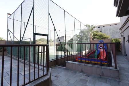 Apartamento para alugar com 200m², 4 quartos e 3 vagasÁrea Comum - Playground - Quadra