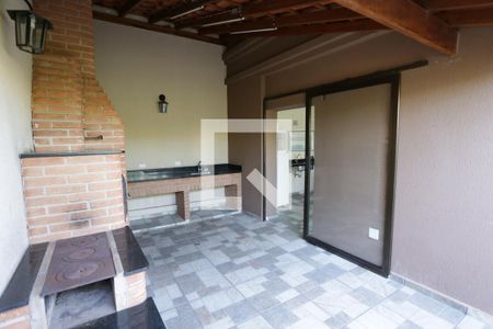 Apartamento para alugar com 200m², 4 quartos e 3 vagasÁrea comum - Churrasqueira 2