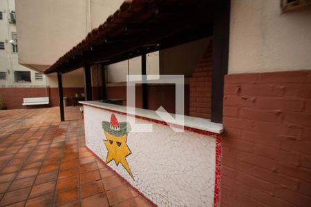 Apartamento para alugar com 100m², 2 quartos e 1 vaga Apartamento para alugar com 100m², 2 quartos e 1 vagaSalão de Festas