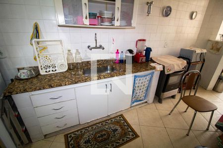 Apartamento para alugar com 100m², 2 quartos e 1 vaga Apartamento para alugar com 100m², 2 quartos e 1 vagaCozinha
