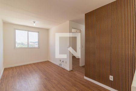 Sala de apartamento para alugar com 2 quartos, 45m² em Jardim Elizabete, Taboão da Serra