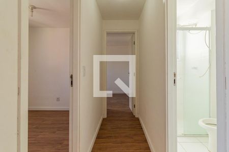 Corredor de apartamento para alugar com 2 quartos, 45m² em Jardim Elizabete, Taboão da Serra