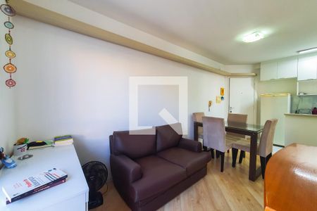 Sala de apartamento para alugar com 1 quarto, 42m² em Cambuci, São Paulo