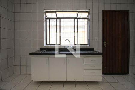 Casa à venda com 110m², 4 quartos e 2 vagasCozinha