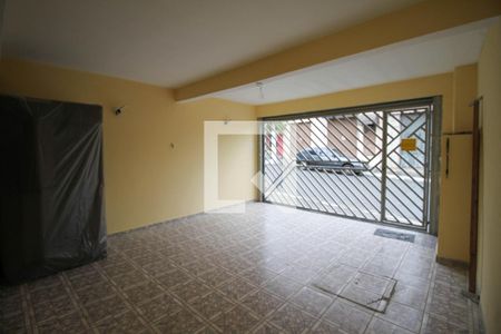 Casa à venda com 110m², 4 quartos e 2 vagasGaragem