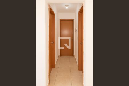 Corredor de apartamento para alugar com 2 quartos, 54m² em Parque Amazônia, Goiânia