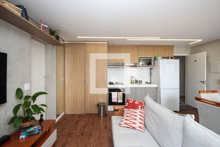 Sala de TV de apartamento à venda com 1 quarto, 40m² em Sítio da Figueira, São Paulo